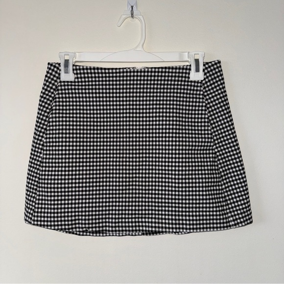 NWOT Urban Outfitters Black and White Gingham Checkered Mini Skirt Womens Small - Picture 4 of 7